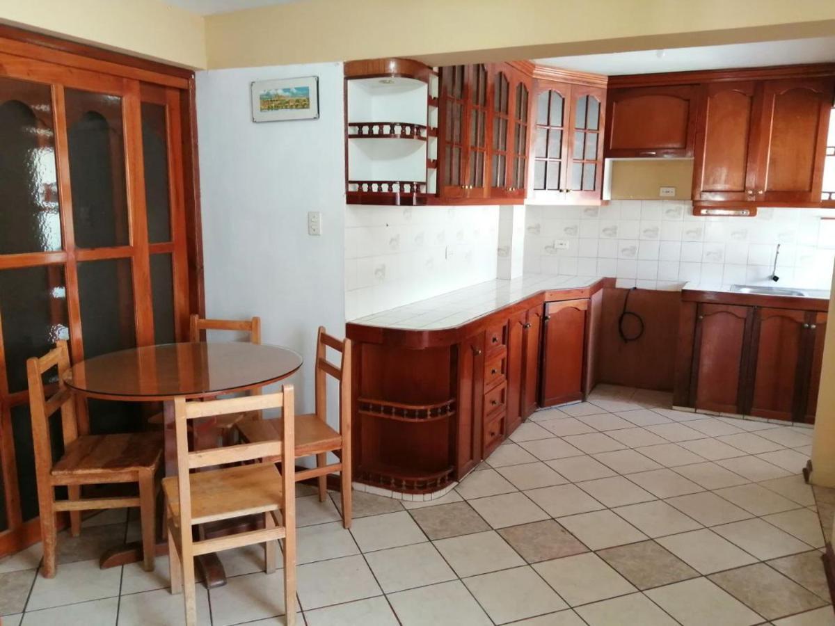 Hostal Dulzura Caraz Luaran gambar