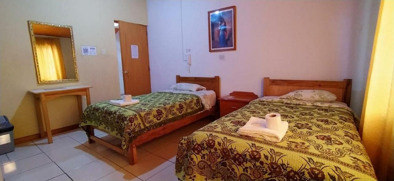 Hostal Dulzura Caraz Luaran gambar
