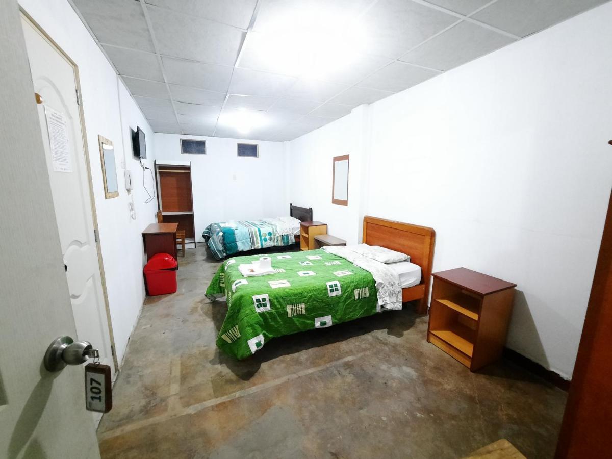 Hostal Dulzura Caraz Luaran gambar