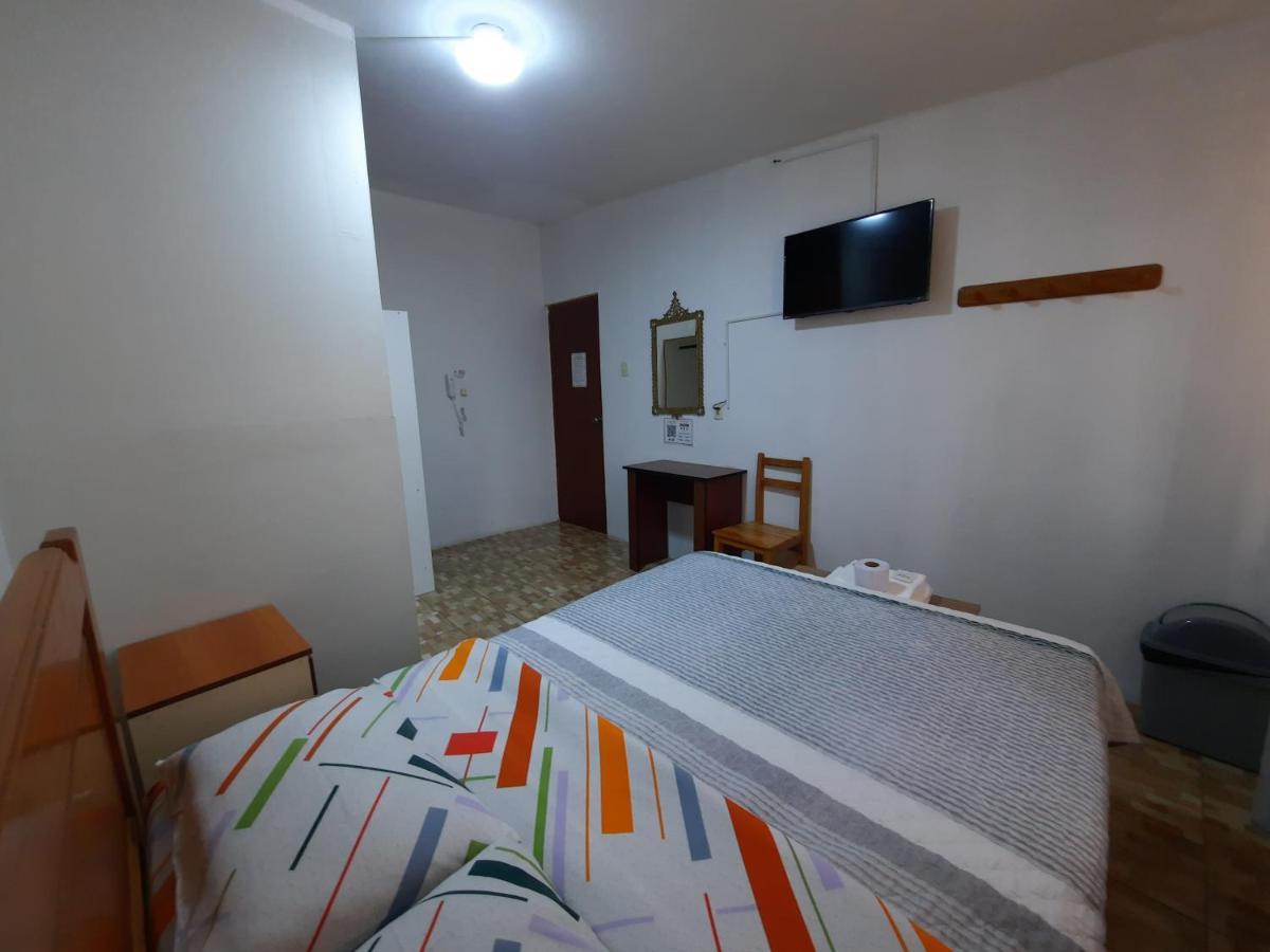 Hostal Dulzura Caraz Luaran gambar