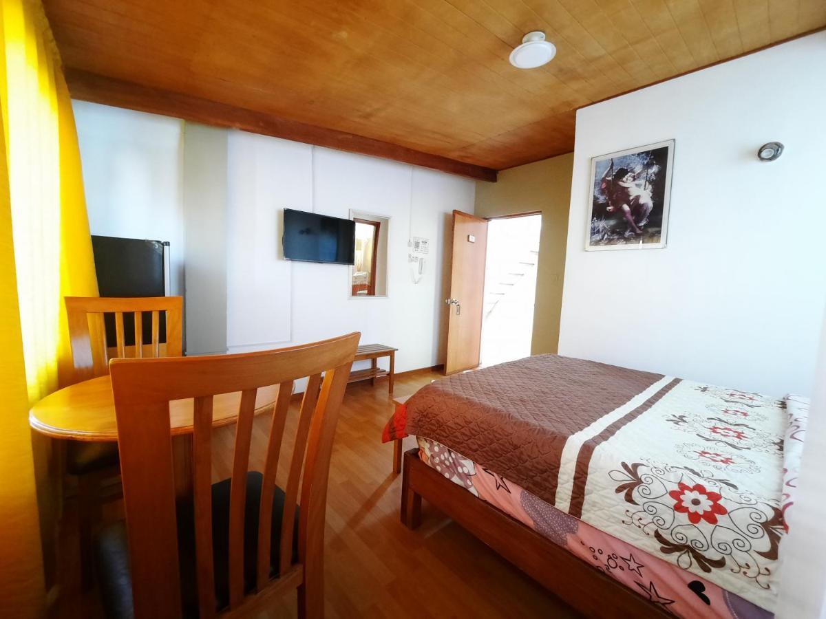 Hostal Dulzura Caraz Luaran gambar